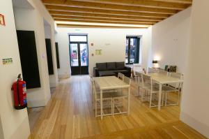Posezení v ubytování Change The World Hostels - Coimbra - Almedina