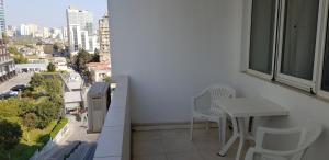 Balkón nebo terasa v ubytování Baku Sea View Hotel
