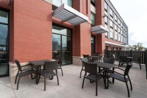 Ban công/sân hiên tại Holiday Inn Express & Suites - Dodge City by IHG