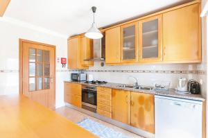 Afbeelding uit fotogalerij van Apartment Praia da Arrifana! in Aljezur