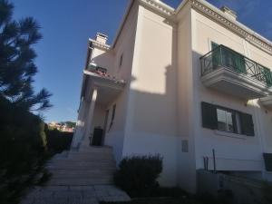 Gallery image of Hope House Estoril in Estoril