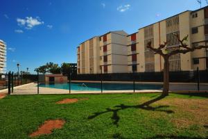 Bazén v ubytování Estoril III vista mar Orangecosta nebo v jeho okolí