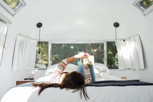 入住AutoCamp Sonoma的客人