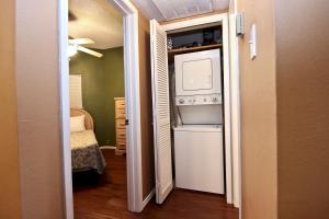 Køkken eller tekøkken på Comal River Retreat