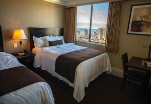 Gallery image of Century Plaza Hotel in Vancouver