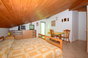 Kuchyň nebo kuchyňský kout v ubytování Apartments Ljiljana