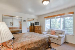 Gallery image of Eagle's Landing Condo 68 in Lakeshore
