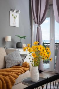 Gallery image of Sea view Ela Apartments in Podgora
