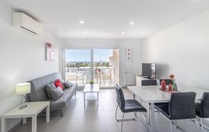 Χώρος καθιστικού στο Apart-rent Apartamento Port Grec 0175
