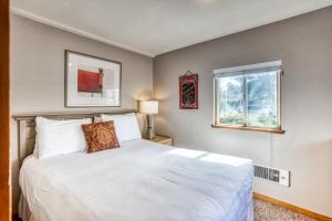 Gallery image of Beaches Inn | Buccaneer Bay Bungalow in Cannon Beach