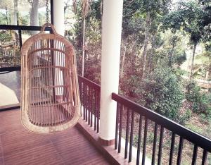 A balcony or terrace at Hill Mist Thekkady