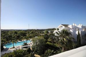Bazén v ubytovaní AL-321 Penthouse 3 bedrooms Alcazaba Lagoon alebo v jeho blízkosti