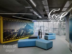 Część wypoczynkowa w obiekcie Apartment Luna incl Summercard Zell am See Kaprun