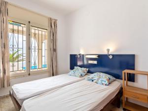 Fotografia z galérie ubytovania Villa in Vinaròs with Sea Views & Pool v destinácii Vinarós