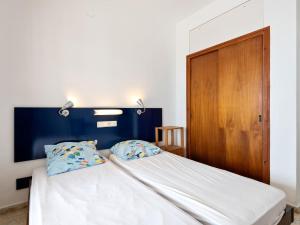 Fotografia z galérie ubytovania Villa in Vinaròs with Sea Views & Pool v destinácii Vinarós