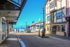 Gallery image of Newport House at Nye Beach in Newport