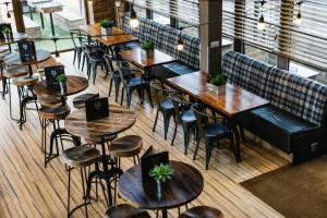 Gallery image of Siberia Bar & Hotel in Aberdeen