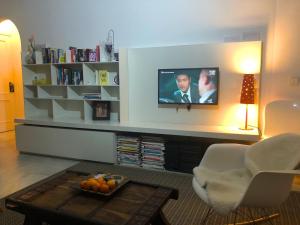 Telewizja i/lub zestaw kina domowego w obiekcie M&J Benalmadena Retreat
