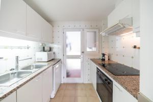 Kuchyňa alebo kuchynka v ubytovaní Apartment Georgina