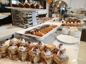 Jídlo v hotelu nebo okolí