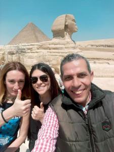 Gosti u objektu Maged Pyramids View Inn