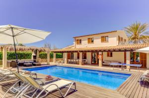 Πισίνα στο ή κοντά στο Villa Ponent by Sealand Villas +27 φωτογραφίες