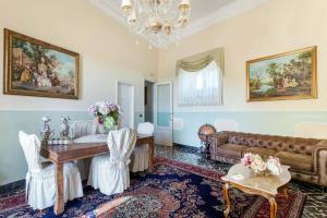 Fotografie z fotogalerie ubytování Palazzo Giovanni bed and breakfast v destinaci Acireale