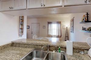 Gallery image of Ventura Condominiums #204 in South Padre Island