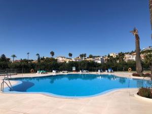 Majoituspaikassa lovely sea views apartment on La Costa del Sol tai sen lähellä sijaitseva uima-allas