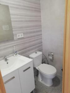 Kúpeľňa v ubytovaní Estudio en Ciudad Jardín + 2 fotografie