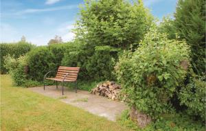 Zahrada ubytování Two-Bedroom Holiday Home In Hejls