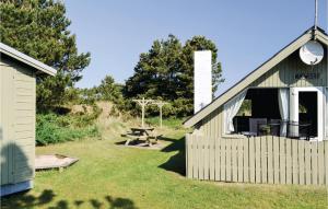 Κήπος έξω από το Holiday Home Bjerregårdsvej Hvide Sande Denmark
