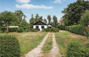 Zahrada ubytování Two-Bedroom Holiday Home In Sydals