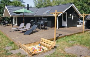 Zahrada ubytování Holiday Home Blomstervangen Ix