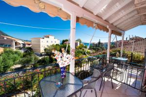 Foto dalla galleria di Efthalia Apartments & Studios a Nydri