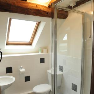 A bathroom at Steppes Farm Cottages