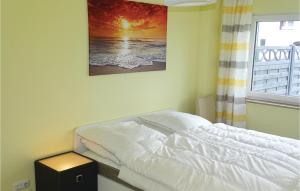 Postel nebo postele na pokoji v ubytování Two-Bedroom Apartment In Boiensdorf