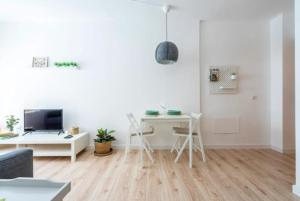 Posedenie v ubytovaní Apartamento MINAGA 2
