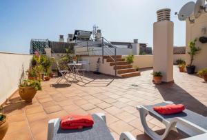 A balcony or terrace at Apartamento MINAGA 1