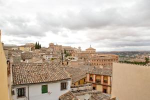Výhľad na mesto Toledo alebo výhľad na mesto priamo z apartmánu