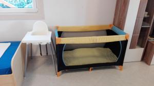 A bed or beds in a room at Apartments Marko Sutivan Insel Brać