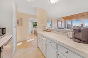 Dapur atau dapur kecil di Embarcadero Bay View