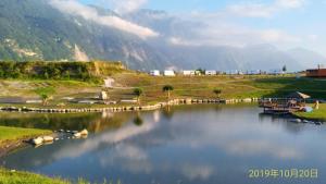 Fotografie z fotogalerie ubytování 崇霖覓境-花蓮崇德瑩農場 v destinaci Chongde