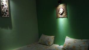 Postelja oz. postelje v sobi nastanitve Shannkalay Hostel