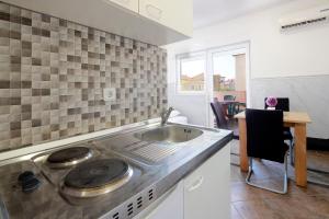 Fotografie z fotogalerie ubytování Summer Vibes Apartments v Novalji