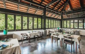 Restoran atau tempat makan lain di Aravinda Resort Ninh Binh