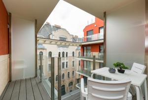 Balkón alebo terasa v ubytovaní BUDAPEST DOWNTOWN Residences - AC,ELEVATOR,TERRACE