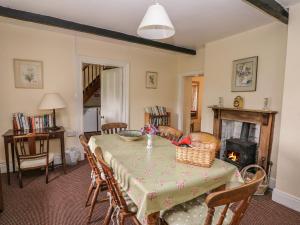 Gallery image of The Garden Cottage in Kidwelly