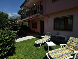 Zahrada ubytování Villa in Mergozzo near Lago di Mergozzo