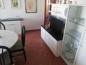 Kuchyňa alebo kuchynka v ubytovaní CANCÚN III Solo Familias Serviplaya